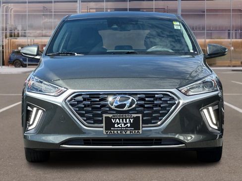 Used 2022 Hyundai Ioniq SE FWD image 6