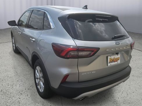 Used 2024 Ford Escape Active FWD image 4