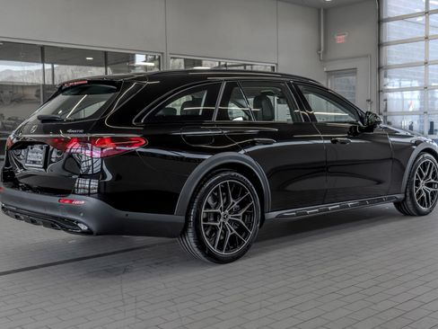 Used 2025 Mercedes-Benz E 450 4MATIC All-Terrain Wagon image 27