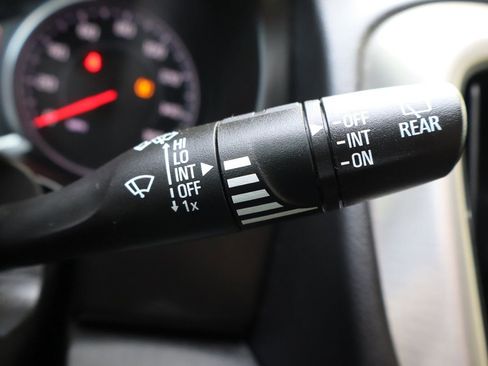 Used 2020 GMC Terrain Denali w/ Denali Premium Package image 32