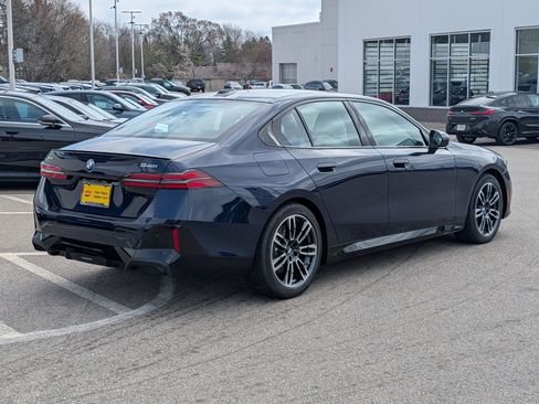 New 2026 BMW 540i xDrive w/ Executive Package AWD/4WD image 2