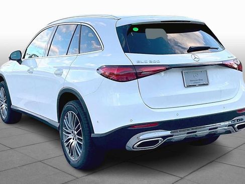 New 2026 Mercedes-Benz GLC 300 GLC 300 image 4
