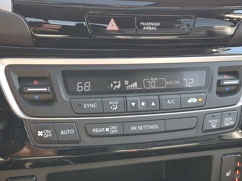 Used 2020 Honda Ridgeline RTL-E image 16