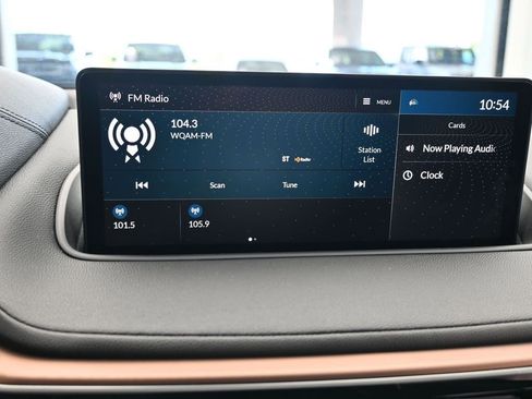 Used 2022 Acura MDX FWD image 25