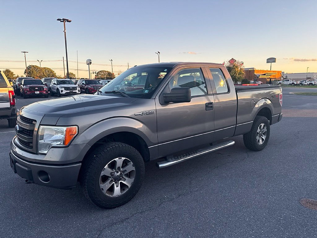 Used 2013 Ford F150 STX w/ Mid Equipment Group AWD/4WD image 2
