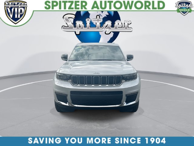 Used 2024 Jeep Grand Cherokee L Limited AWD/4WD image 4