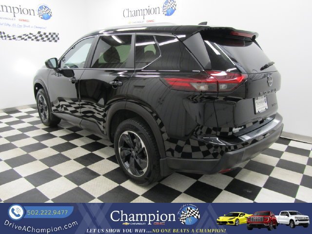 Used 2024 Nissan Rogue SV w/ SV Premium Package AWD/4WD image 12