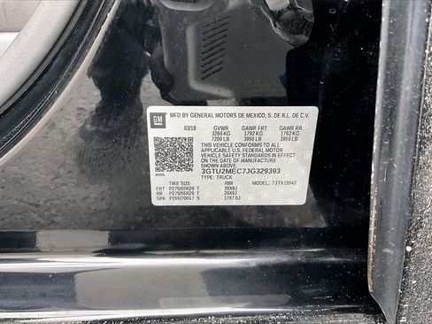 Used 2018 GMC Sierra 1500 SLE w/ SLE Value Package image 30