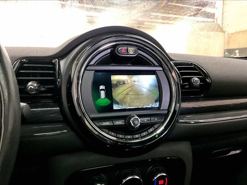 Used 2020 MINI Cooper Clubman S w/ Storage Package image 34