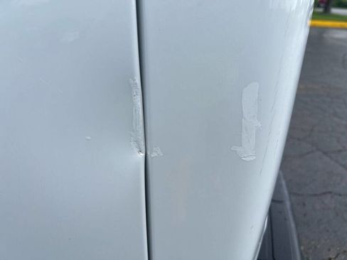 Used 2019 Chevrolet Express 3500 LS image 3