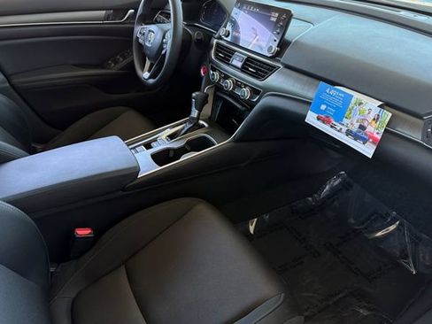 Certified 2022 Honda Accord LX image 19