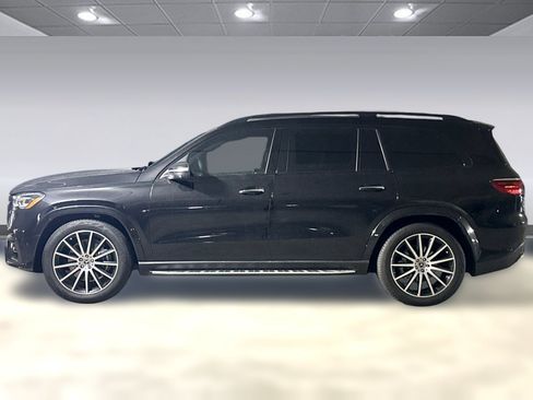 Certified 2025 Mercedes-Benz GLS 580 4MATIC image 2