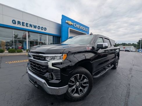 Used 2023 Chevrolet Silverado 1500 LT AWD/4WD image 29