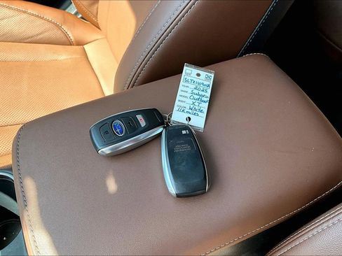 Used 2025 Subaru Outback Touring XT AWD/4WD image 10