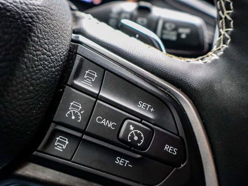 Used 2024 Jeep Grand Cherokee Limited 4xe image 23