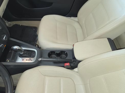 Used 2014 Volkswagen Jetta TDI FWD image 17