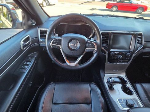 Used 2015 Jeep Grand Cherokee Limited w/ Luxury Group II AWD/4WD image 17