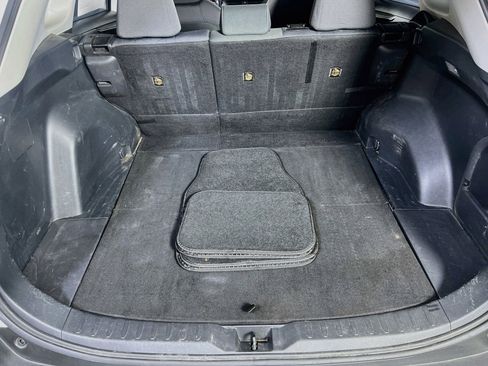 Used 2019 Toyota RAV4 XLE w/ Convenience Package image 24