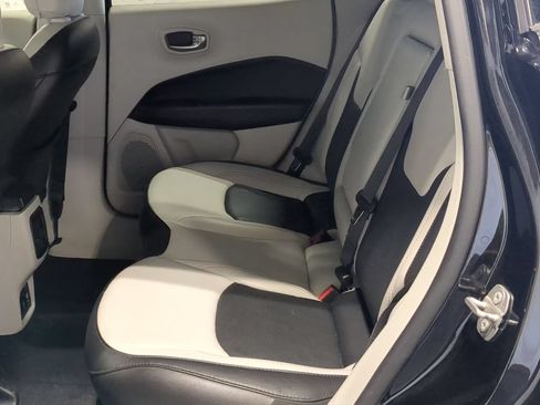 Used 2020 Jeep Compass Limited AWD/4WD image 23