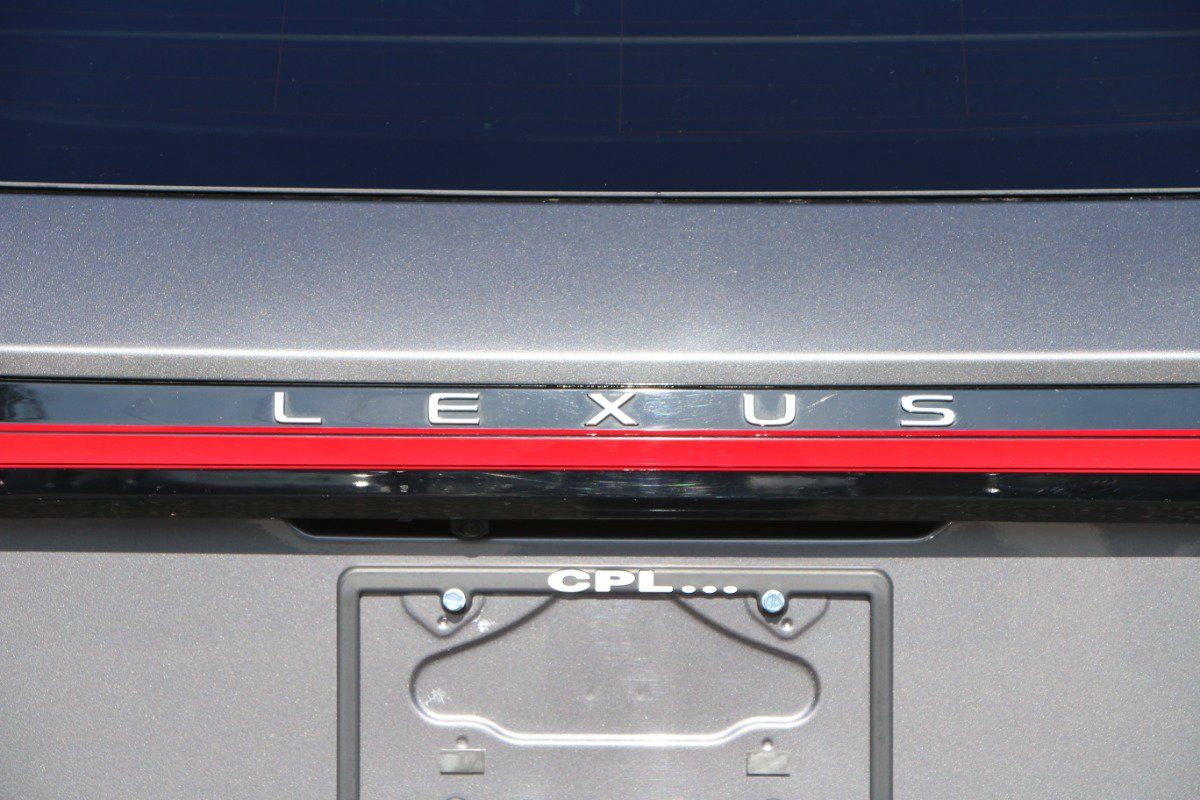 Used 2023 Lexus RX 350 FWD w/ Accessory Package image 5