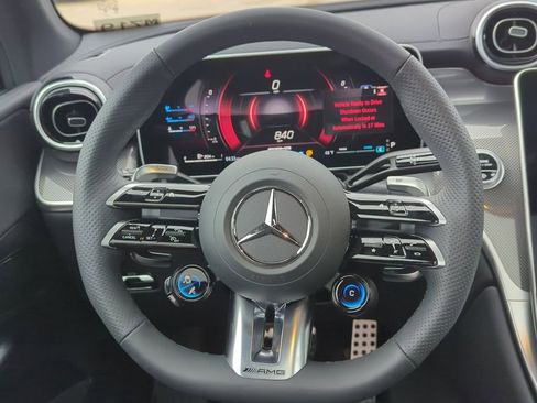 Used 2025 Mercedes-Benz GLC 43 AMG 4MATIC image 18