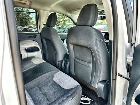 Used 2023 Ford Maverick XLT image 18