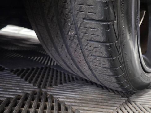 Used 2010 Mercedes-Benz S 550 4MATIC image 40