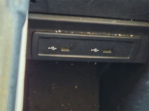 Used 2023 Mercedes-Benz EQB 250+ EQB 250+ w/ Exclusive Package image 30