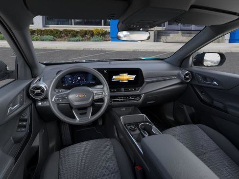 New 2026 Chevrolet Equinox LT image 15