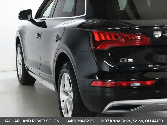 Used 2019 Audi Q5 2.0T Premium w/ Convenience Package AWD/4WD image 6