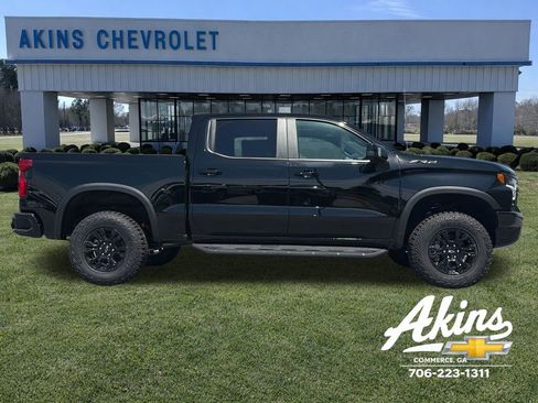 New 2026 Chevrolet Silverado 1500 ZR2 w/ Dark Appearance Package AWD/4WD image 6