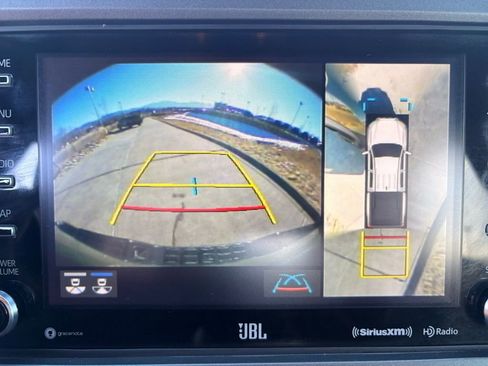 Used 2022 Toyota Tacoma TRD Off-Road w/ TRD Premium Off Road Package image 18