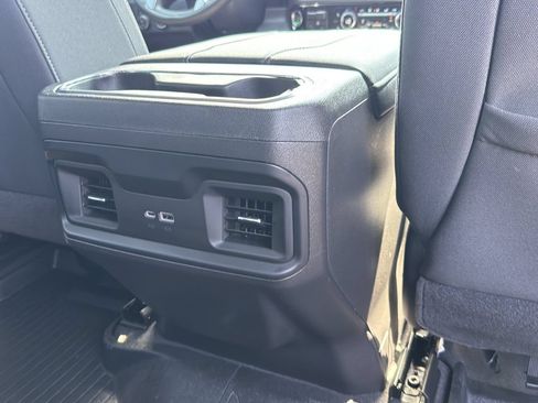Used 2026 Chevrolet Silverado 1500 LT Trail Boss w/ Convenience Package II AWD/4WD image 28
