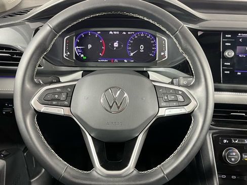 Used 2023 Volkswagen Taos SEL image 14