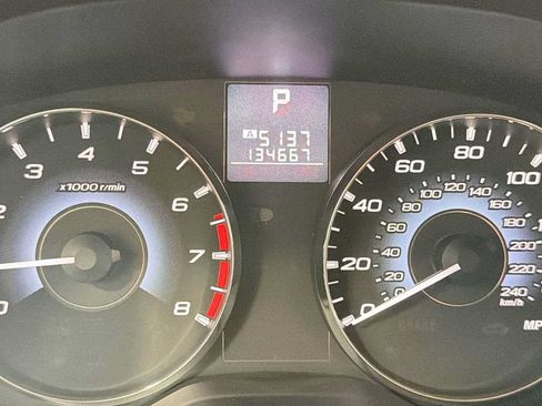 Used 2010 Subaru Legacy 2.5i AWD/4WD image 17