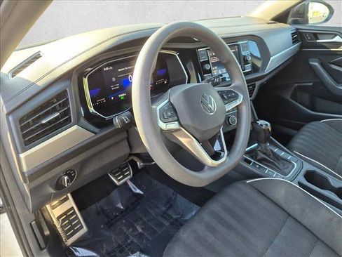 Used 2023 Volkswagen Jetta Sport FWD image 10