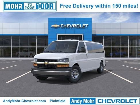 New 2025 Chevrolet Express 3500 LT w/ LT Preferred Equipment Group image 1