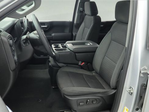 Used 2022 Chevrolet Silverado 1500 Custom image 19