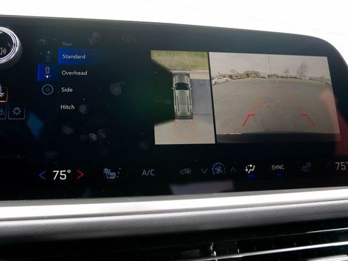 New 2026 Chevrolet Traverse LT w/ Driver Confidence Package image 24