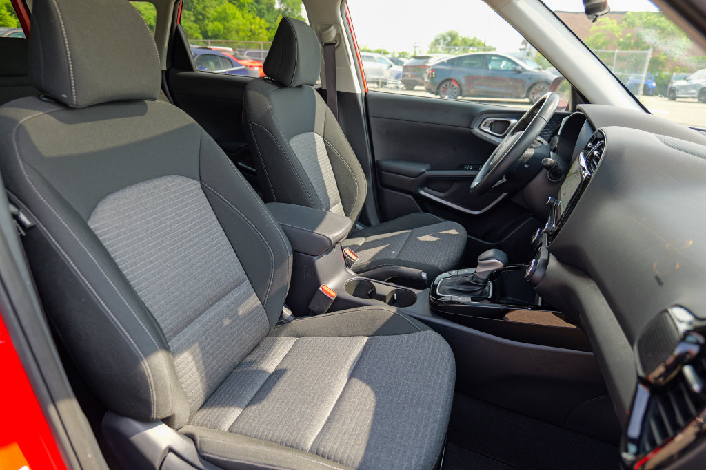 Used 2023 Kia Soul EX FWD image 36