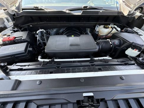 Used 2022 Chevrolet Silverado 1500 RST w/ Z71 Off-Road Package AWD/4WD image 29
