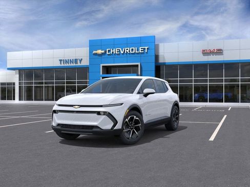 New 2026 Chevrolet Equinox EV LT image 8