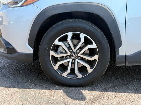 Used 2025 Toyota Corolla Cross AWD Hybrid image 6