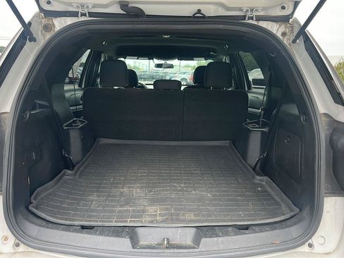 Used 2017 Ford Explorer XLT AWD/4WD image 13
