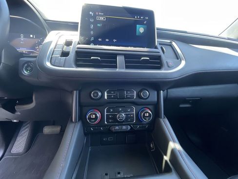 Used 2023 Chevrolet Suburban RST image 35