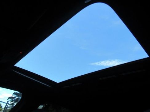 Used 2019 Mercedes-Benz E 450 4MATIC Sedan w/ Premium Package image 51