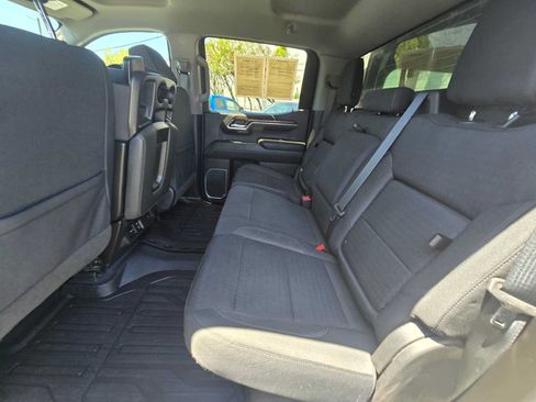 Used 2022 GMC Sierra 1500 Elevation AWD/4WD image 18