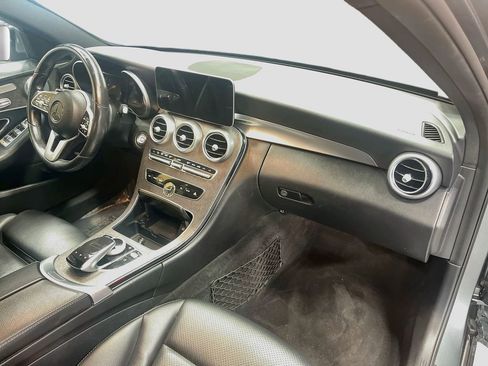 Used 2019 Mercedes-Benz C 300 4MATIC Sedan image 30