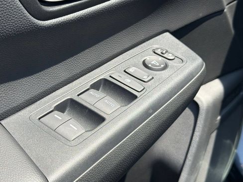 Used 2026 Honda CR-V EX image 19