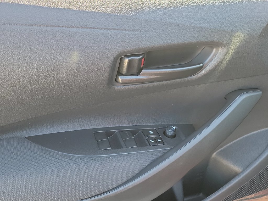 New 2027 Toyota Corolla LE FWD image 20